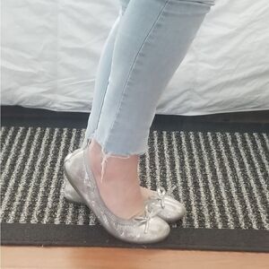 Women's silver flats /Loafers pre-owned